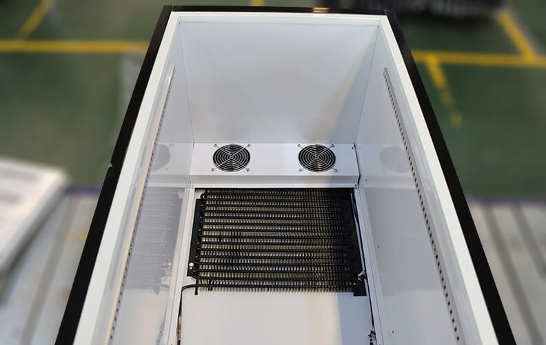 Fin Evaporator on a Display Fridge